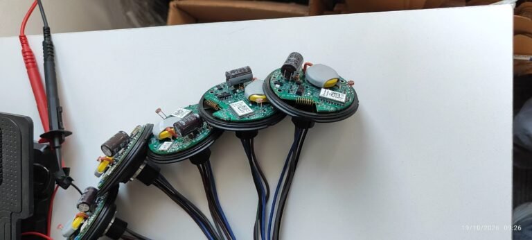 Turkish customer controller electronics on LONG-JOIN housing and base components
